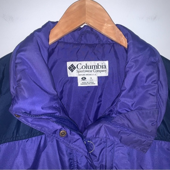 Vintage Columbia Ski Jacket Women’s  Size XL Purple Navy Outdoor Adventure Light - Picture 9 of 11